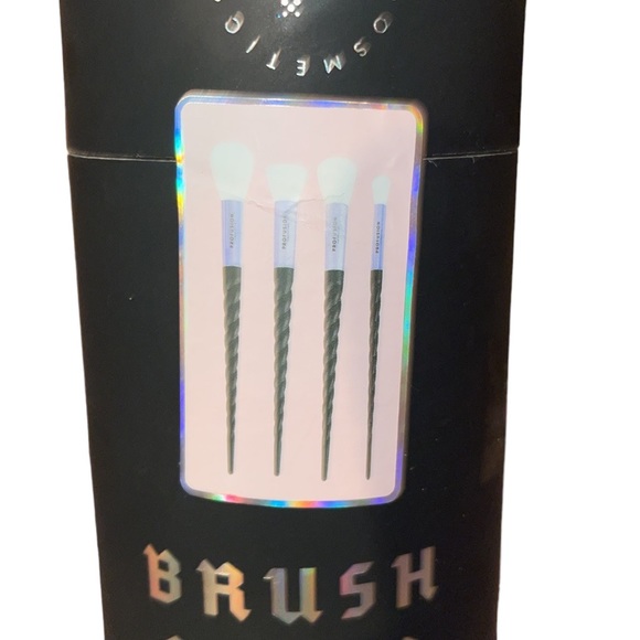 Profusion Cosmetics Alter 4PC Face & Eyeshadow Brush Set NWT - Picture 6 of 7